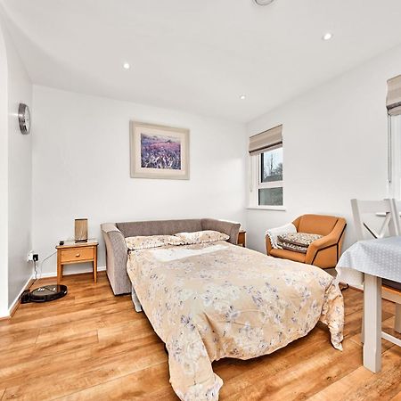 Portglenone Apartments Экстерьер фото