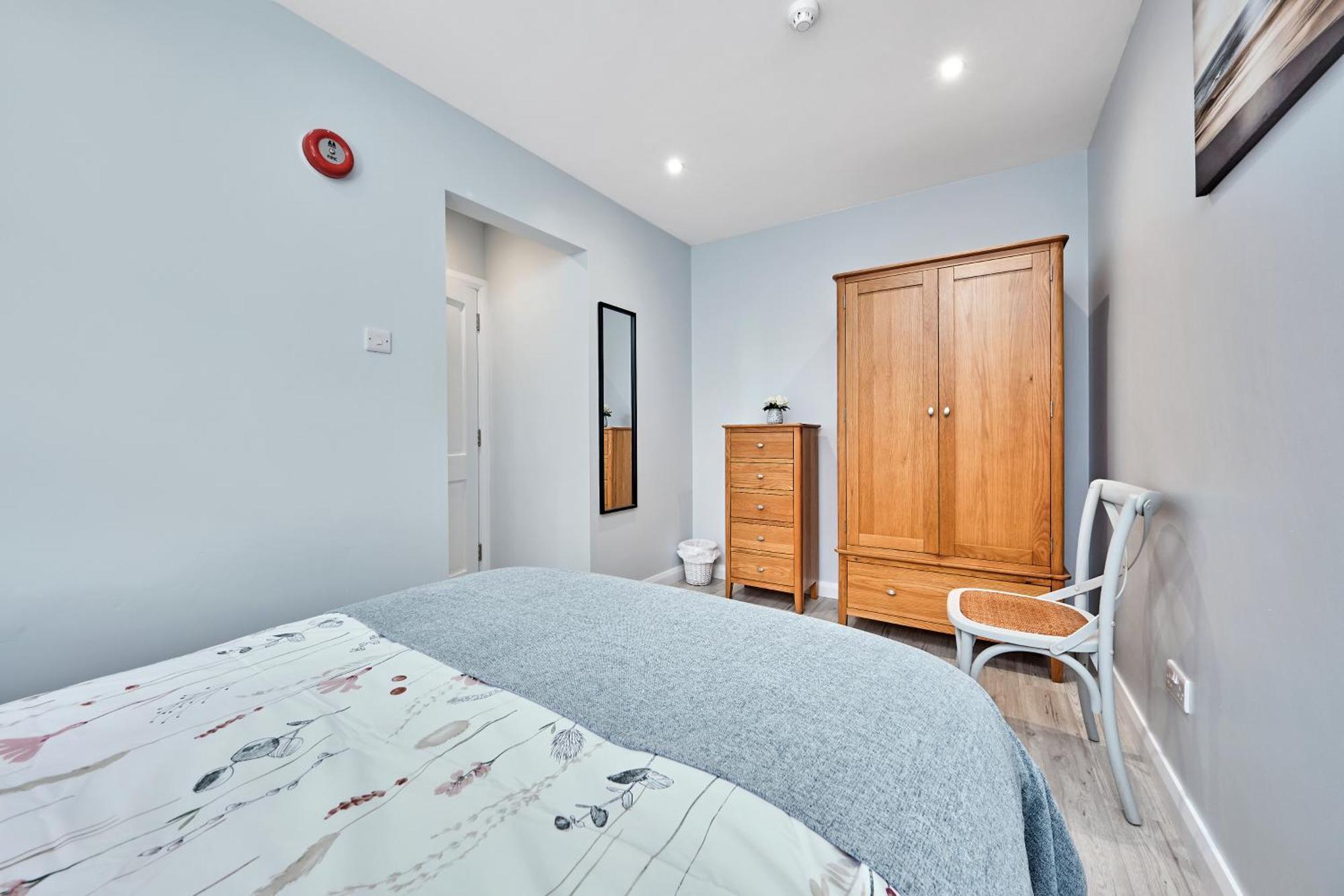 Portglenone Apartments Экстерьер фото